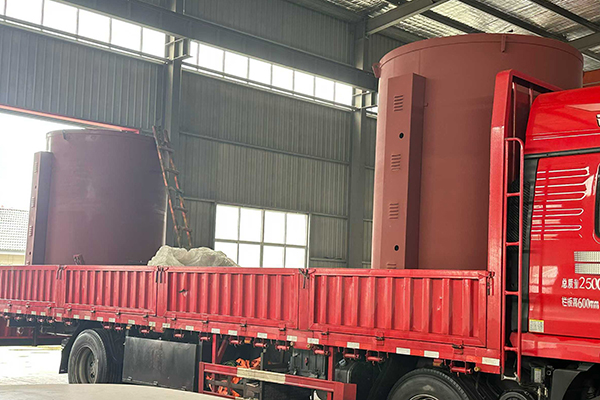 兩臺大功率氣體分解爐發往江蘇!